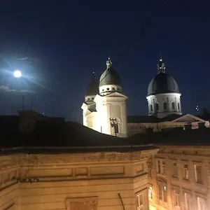  Апартаменты Romantic Panorama Krakivska Street